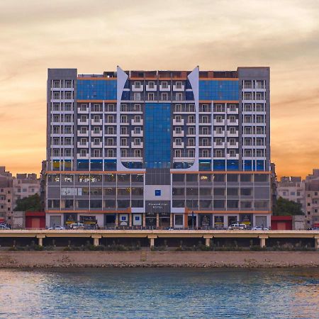 Diamond Azur Sohag Hotell Exteriör bild